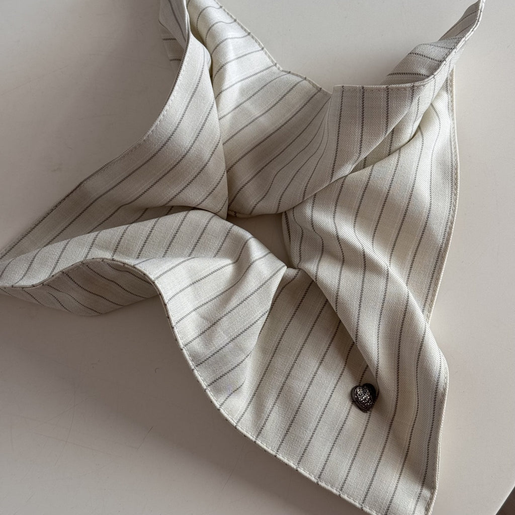Tengzhuo Heart Stripe Square Hair Scarf